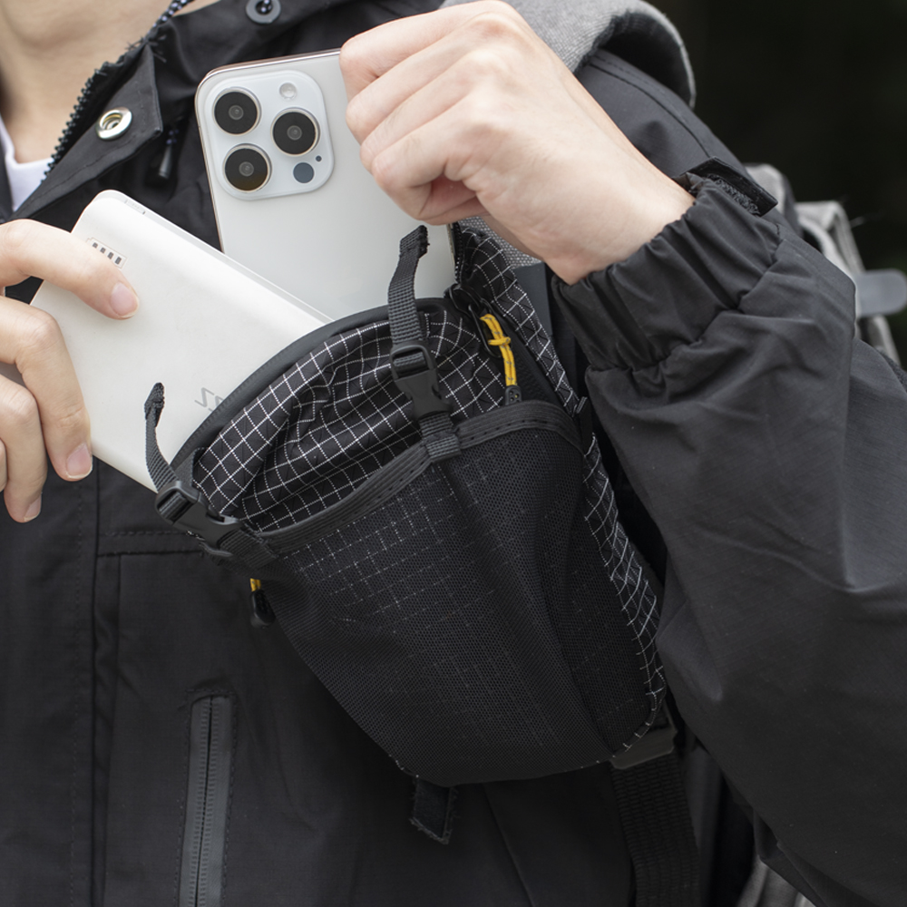 Water Bottle Sleeve, Shoulder  - Hydration Pack Outdoor recensione e prezzo