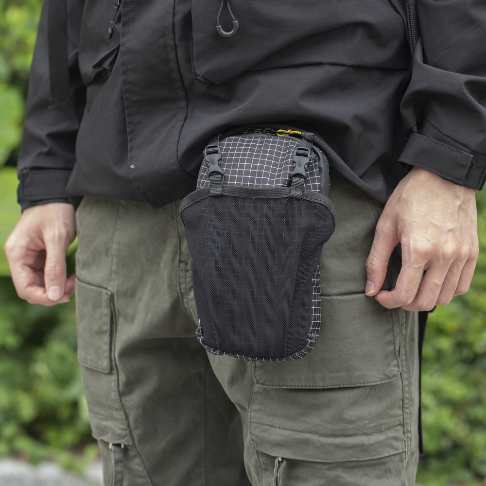 Water Bottle Sleeve, Shoulder  - Hydration Pack Outdoor recensione e prezzo