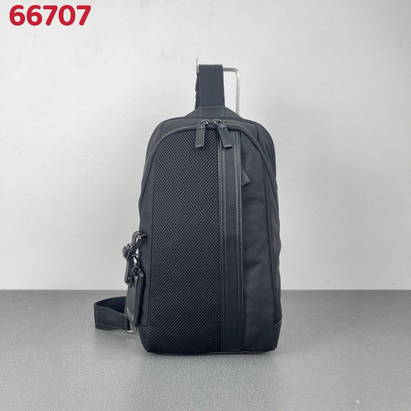 Casual Nylon Chest Bag for Men - Sling Backpack Shoulder recensione e prezzo