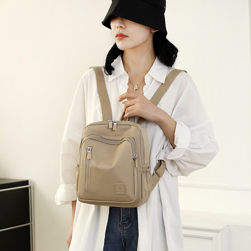 Waterproof Backpack for Women  - Canvas Backpack Casual recensione e prezzo
