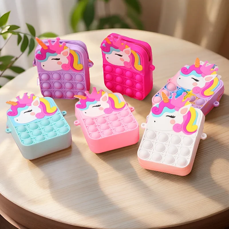 Magical Color-Changing Unicorn - Mini Backpack Purse recensione e prezzo